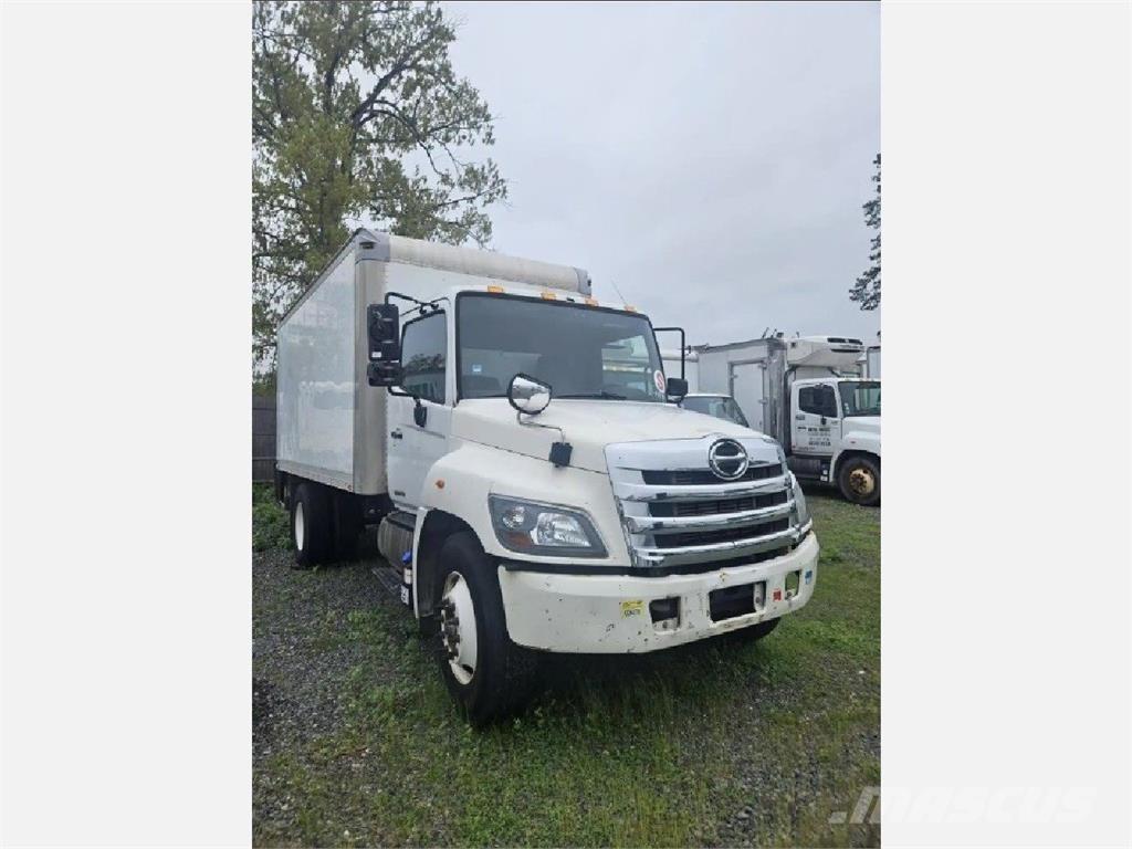Hino 338 Umpikorikuorma-autot