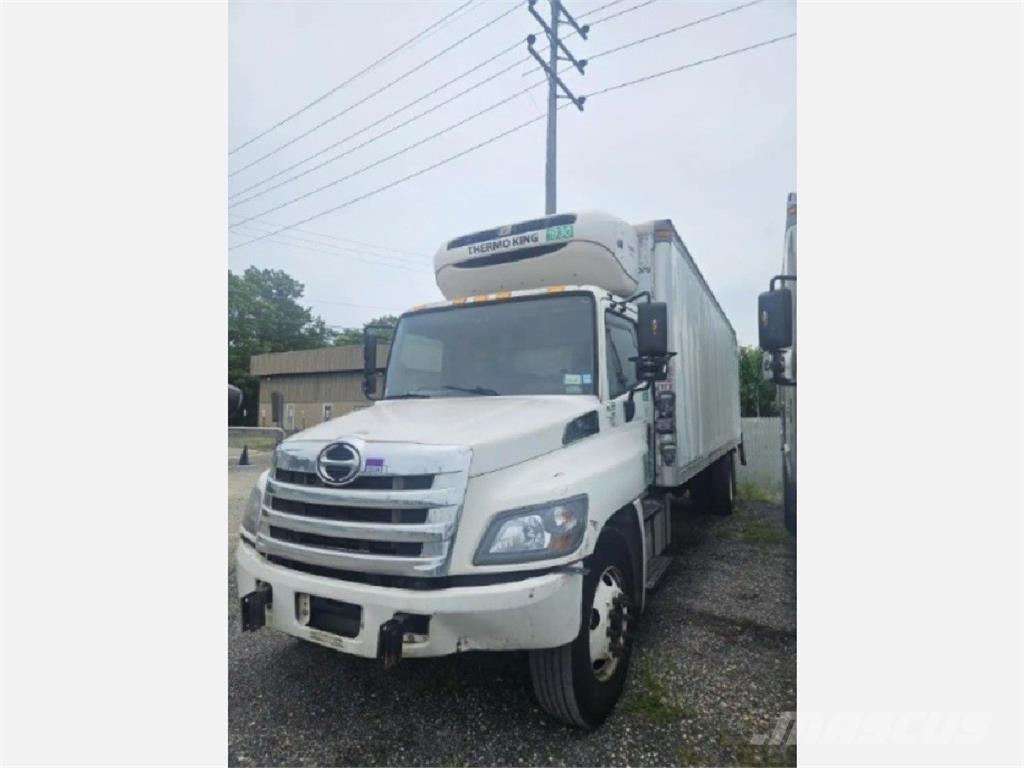 Hino 338 Kylmä-/Lämpökori kuorma-autot