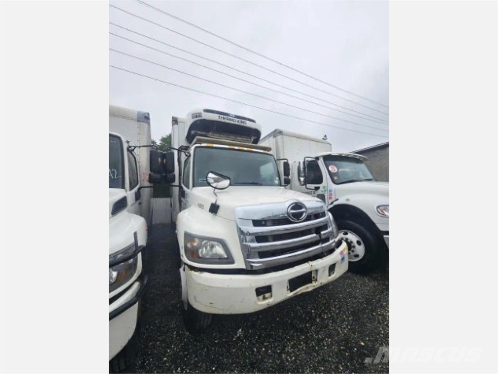 Hino 338 Kylmä-/Lämpökori kuorma-autot