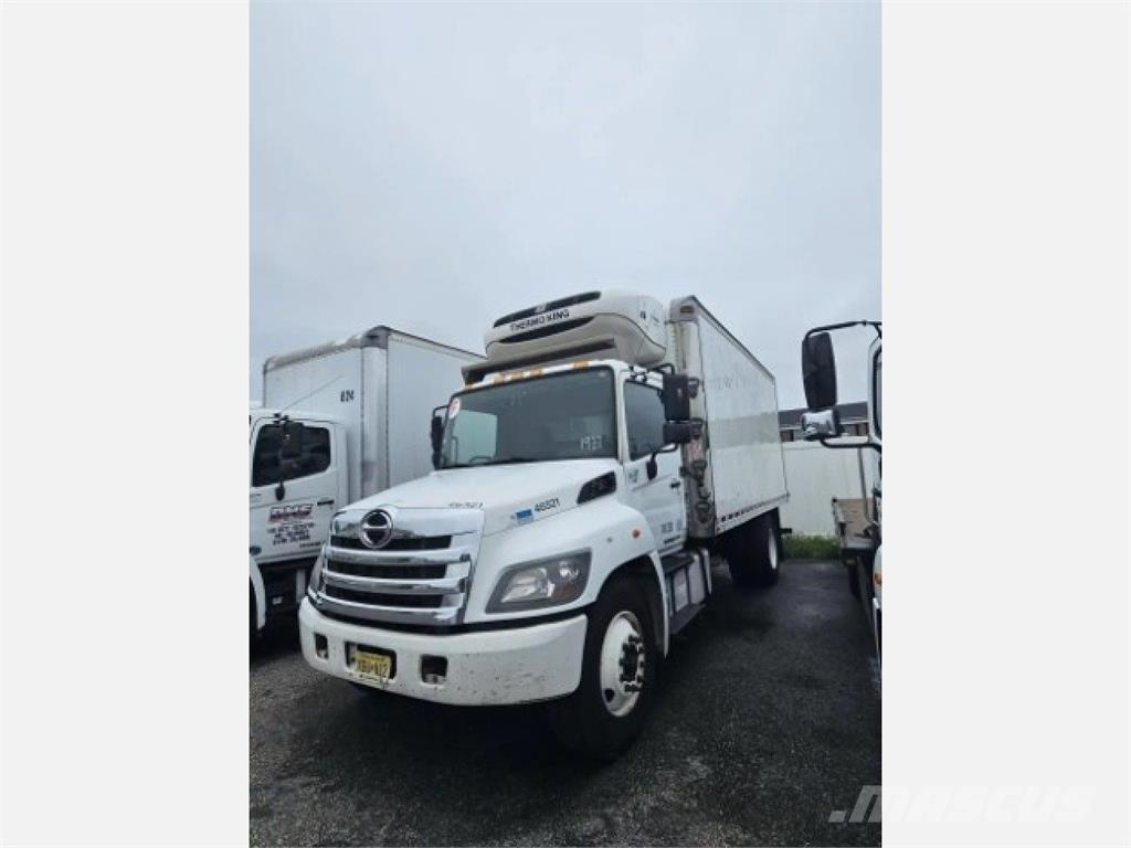 Hino 338 Kylmä-/Lämpökori kuorma-autot