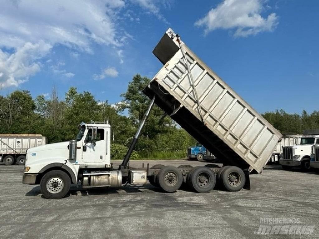 International 5900i Sora- ja kippiautot