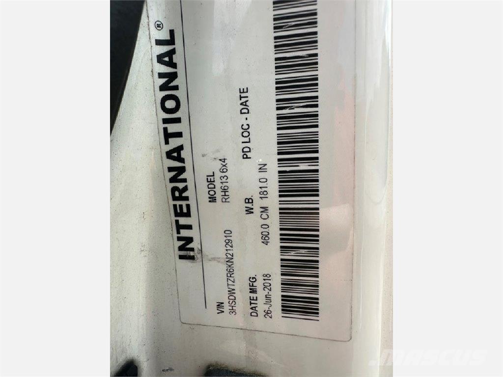International RH Vetopöytäautot