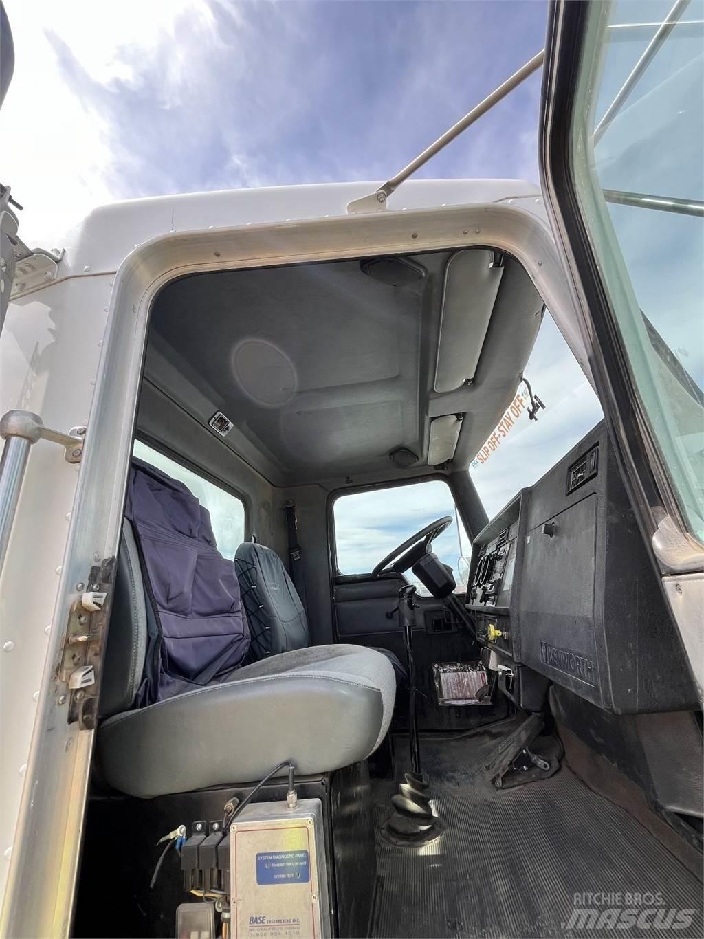 Kenworth T300 Muut kuorma-autot