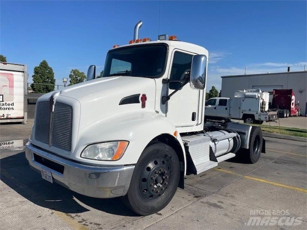 Kenworth T370 Vetopöytäautot
