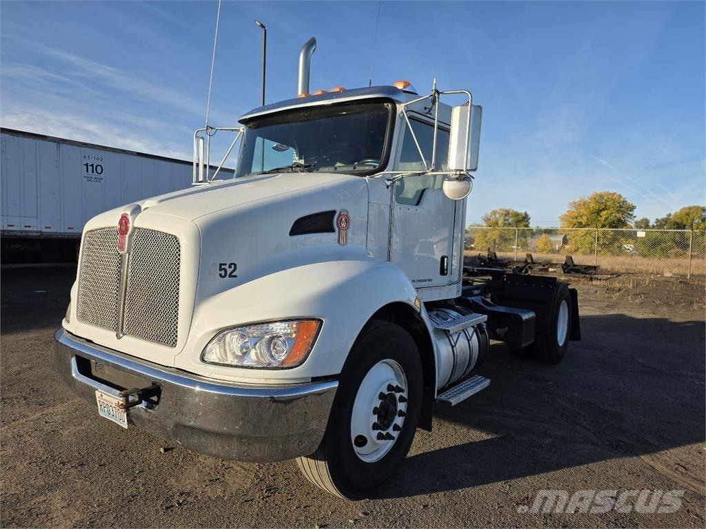 Kenworth T370 Vetopöytäautot