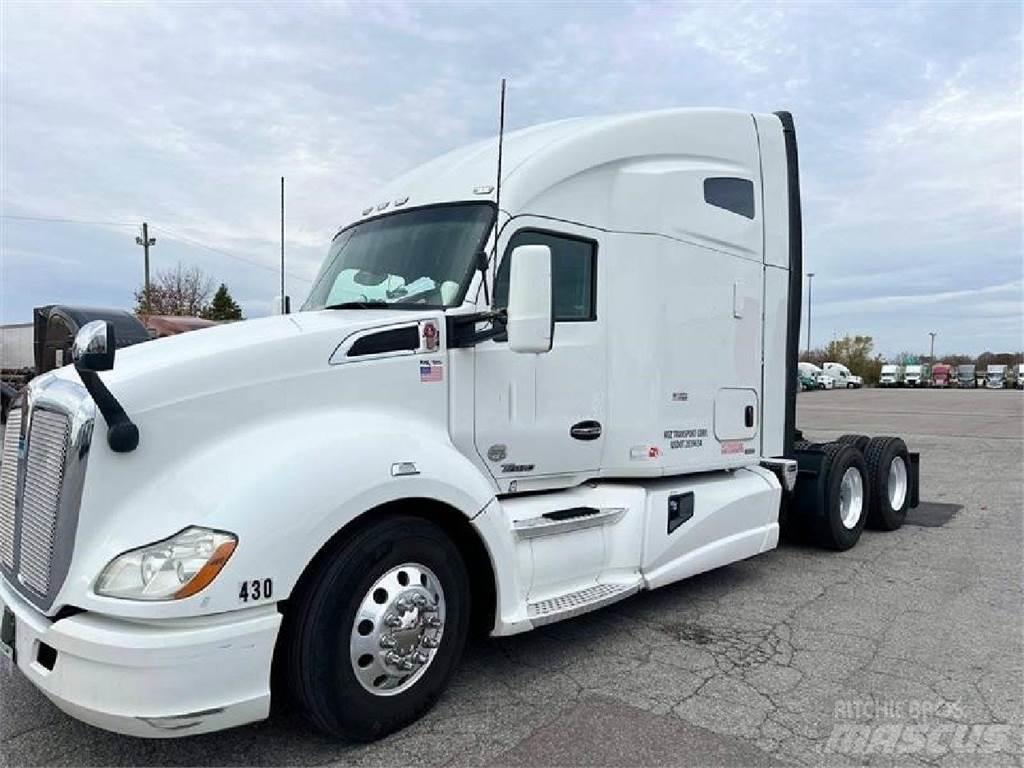Kenworth T680 Vetopöytäautot