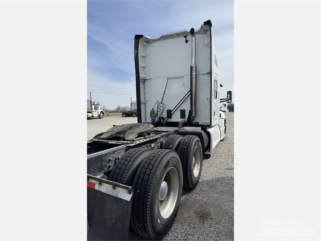 Kenworth T680 Vetopöytäautot