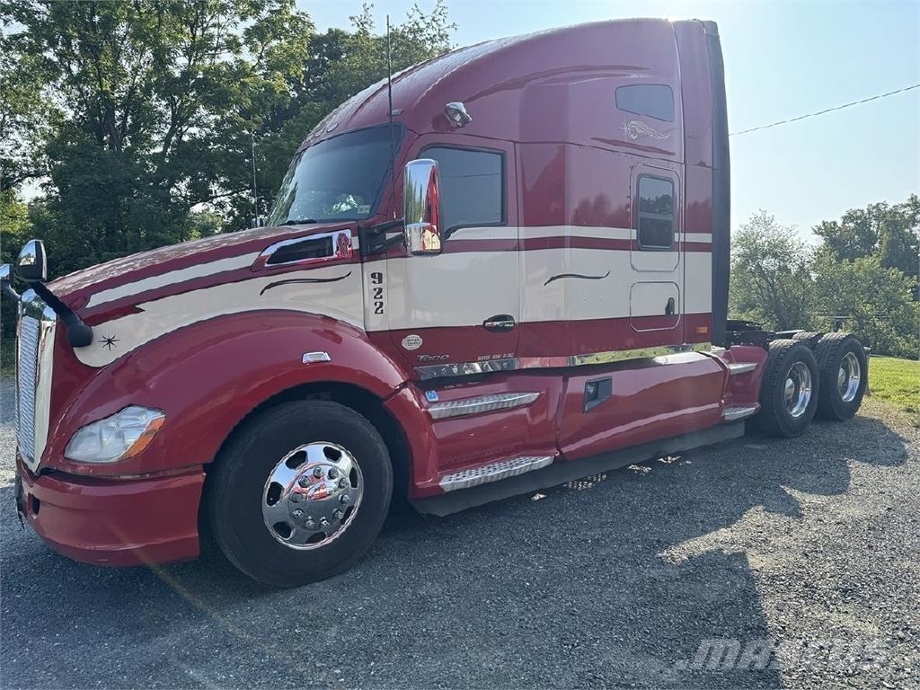 Kenworth T680 Vetopöytäautot