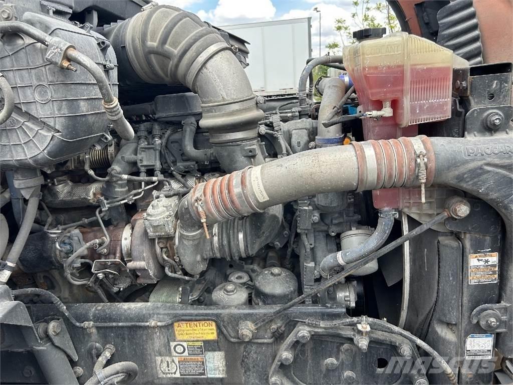 Kenworth T680 Vetopöytäautot