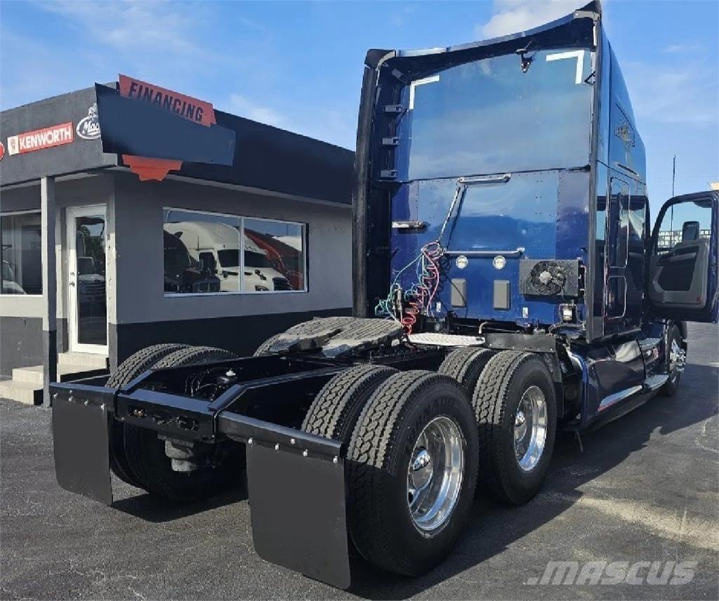 Kenworth T680 Vetopöytäautot