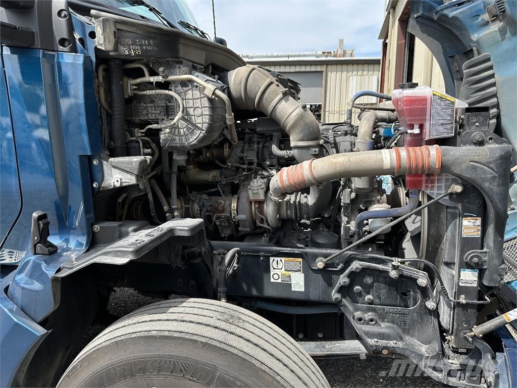 Kenworth T680 Vetopöytäautot