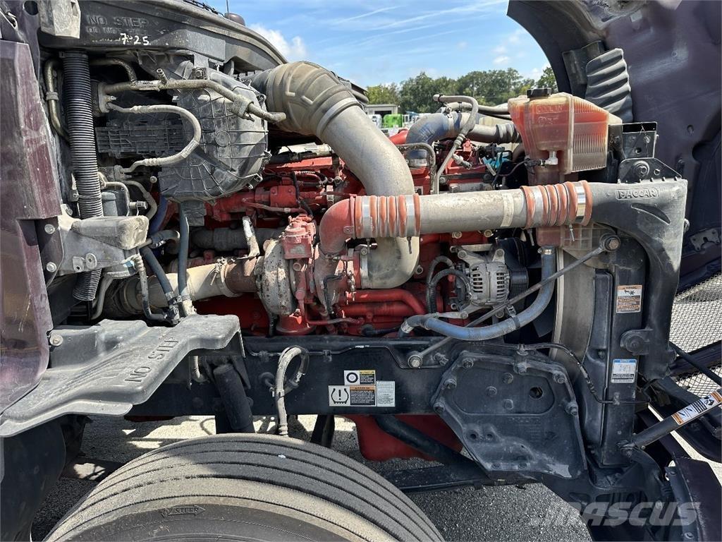 Kenworth T680 Vetopöytäautot