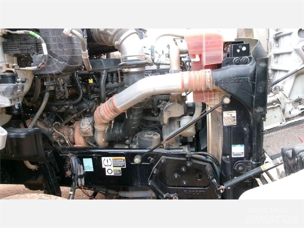 Kenworth T880 Vetopöytäautot