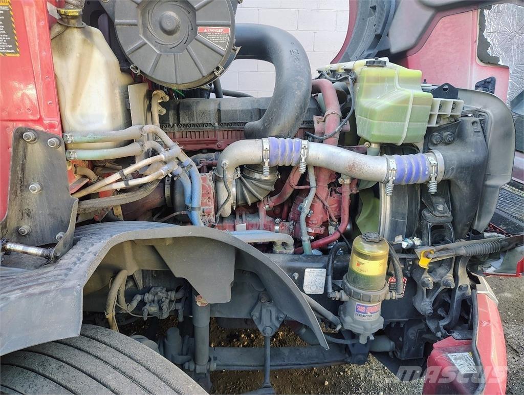 Mack Anthem 64T Vetopöytäautot