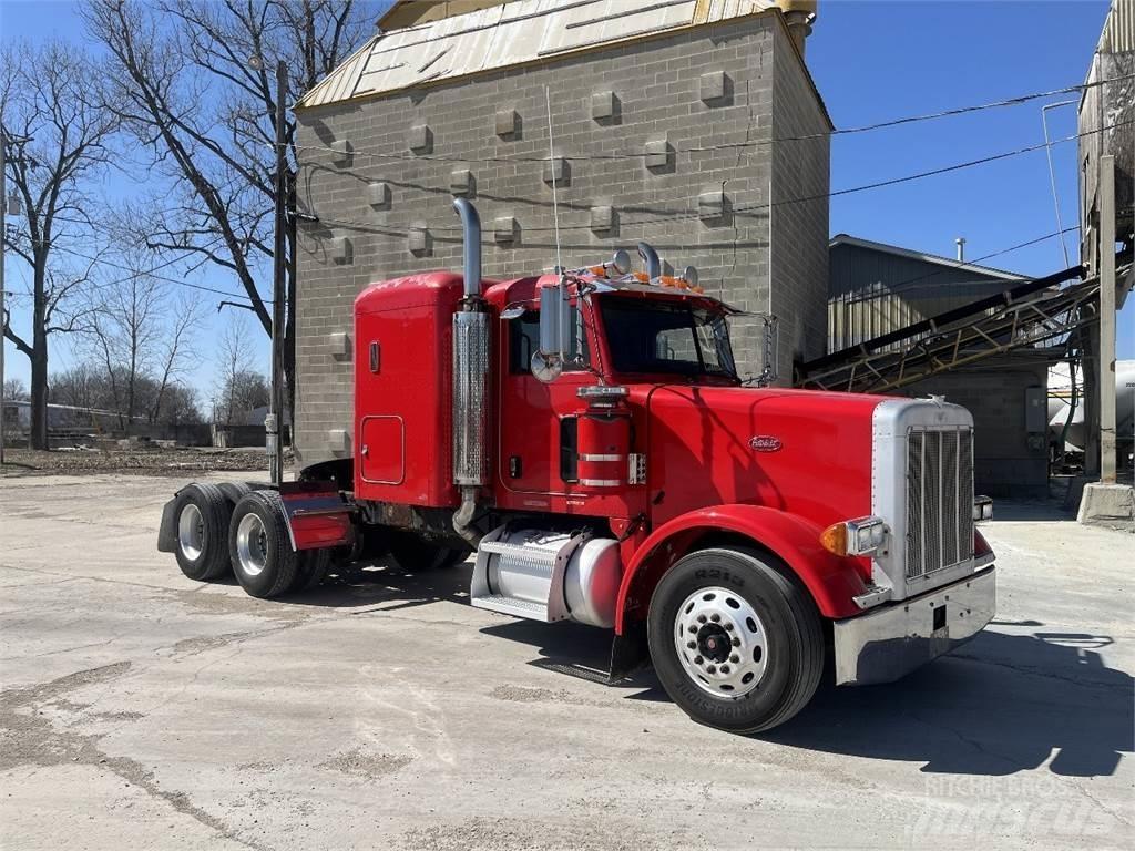 Peterbilt 378 Vetopöytäautot