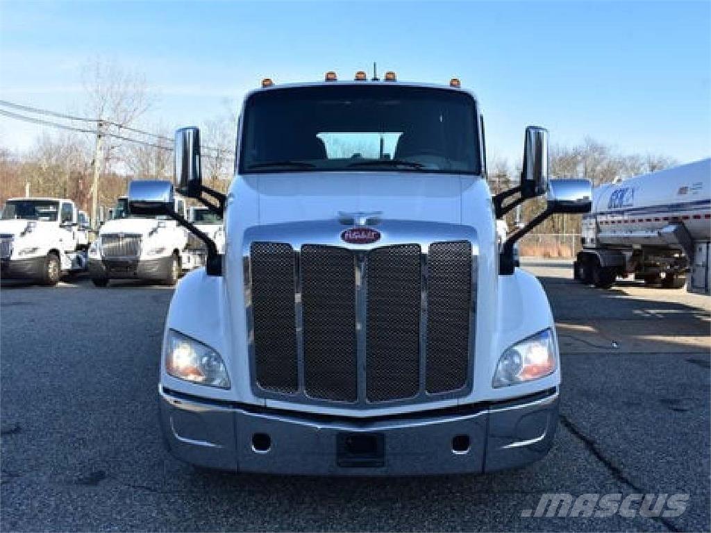 Peterbilt 579 Vetopöytäautot