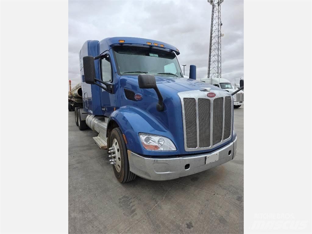 Peterbilt 579 Vetopöytäautot