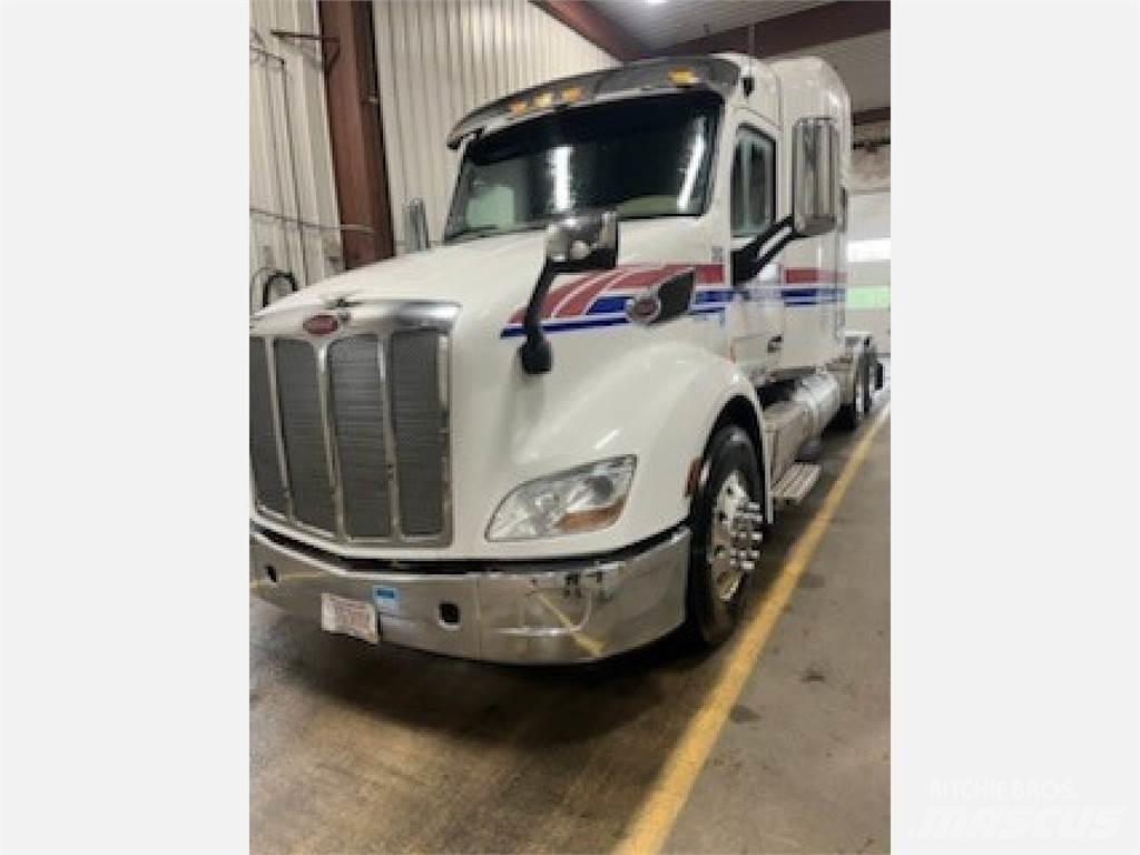 Peterbilt 579 Vetopöytäautot