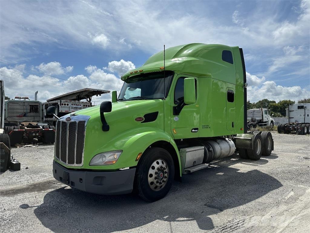 Peterbilt 579 Vetopöytäautot