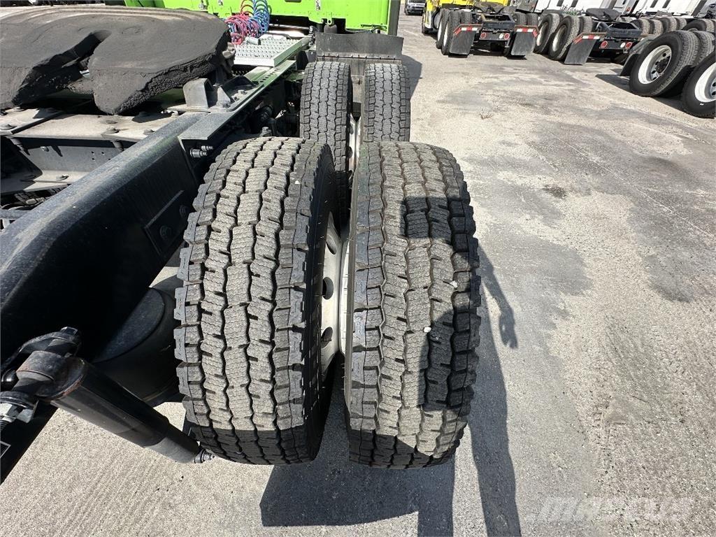 Peterbilt 579 Vetopöytäautot