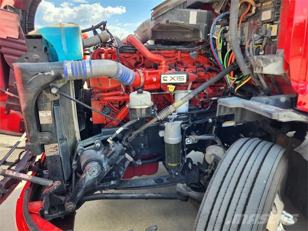 Peterbilt 579 Vetopöytäautot