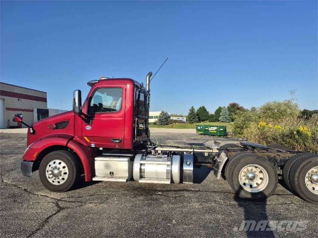 Peterbilt 579 Vetopöytäautot