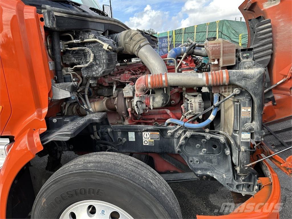 Peterbilt 579 Vetopöytäautot