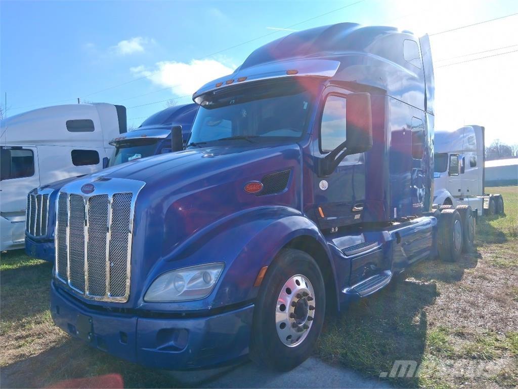 Peterbilt 579 Vetopöytäautot