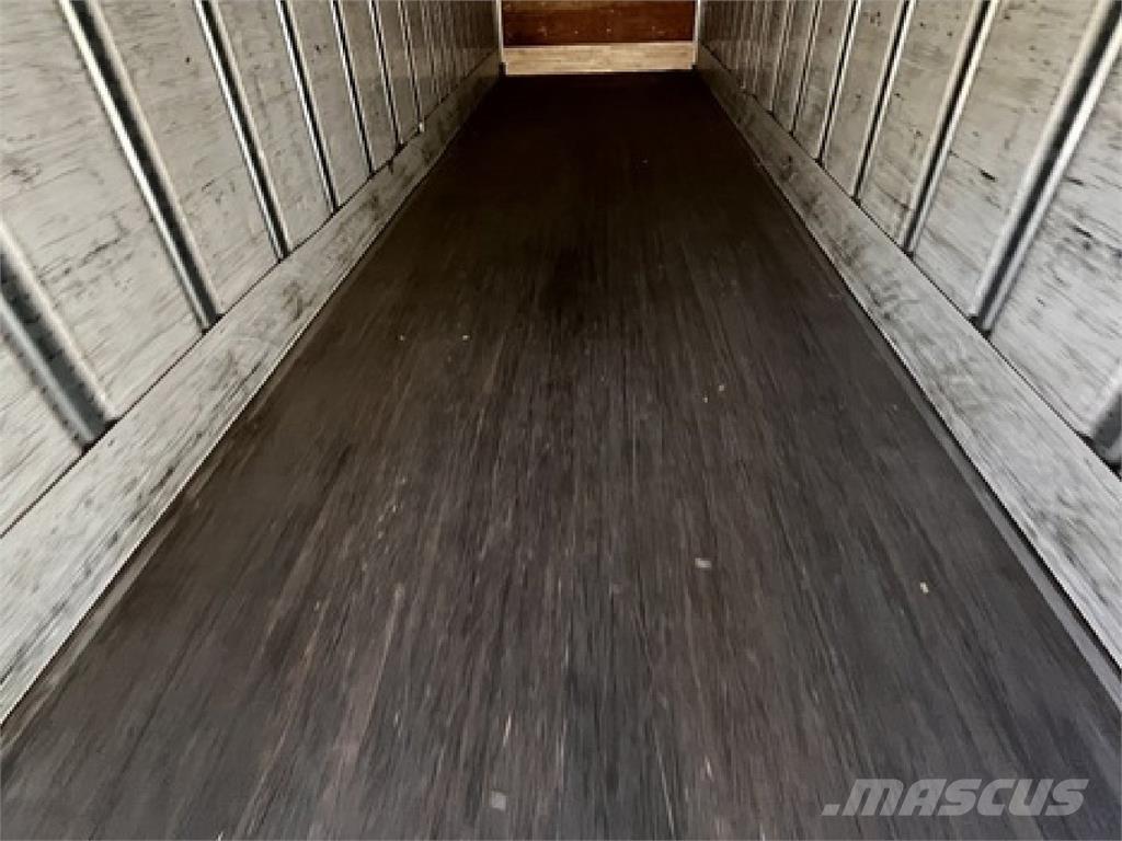 Utility VS2DX 36' Umpikoriperävaunut