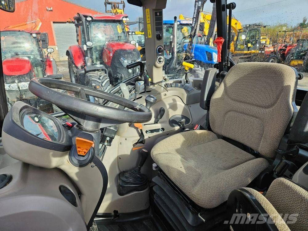 Case IH Farmall 115 c Traktorit