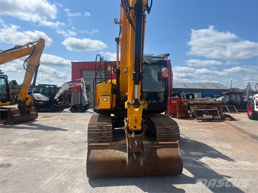 JCB JS130 LC Telakaivukoneet
