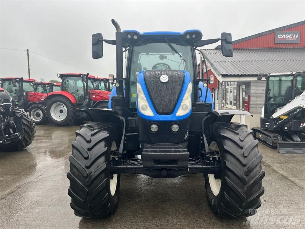 New Holland T7.190 Traktorit
