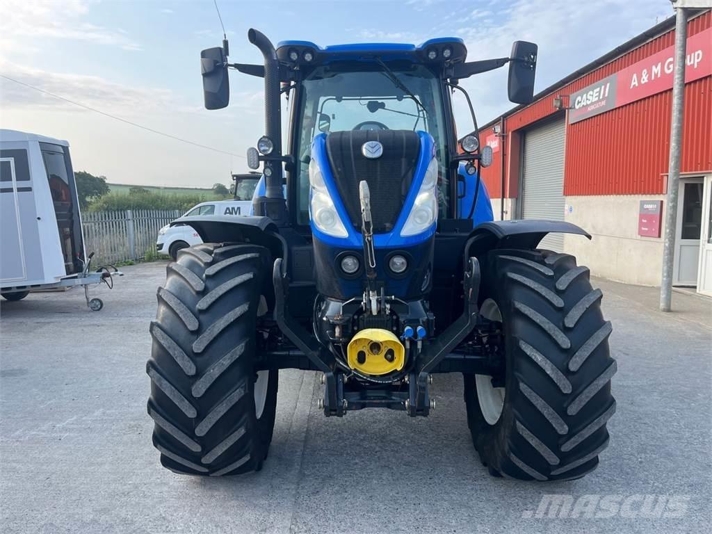 New Holland T7.210 Traktorit