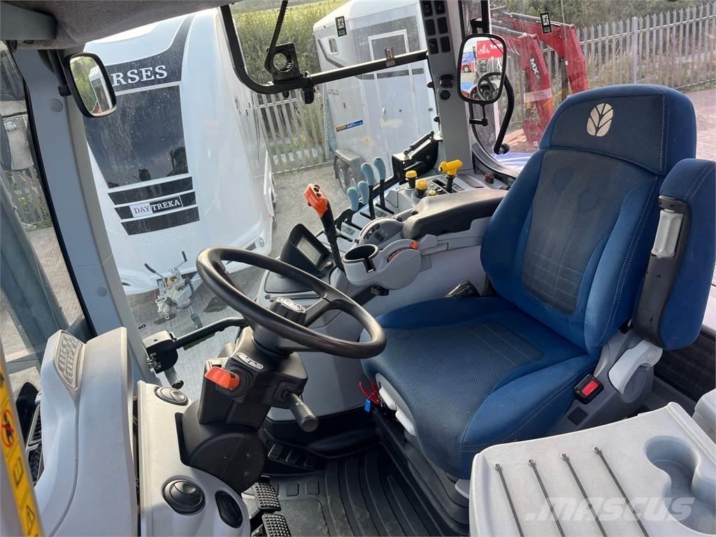 New Holland T7.210 Traktorit
