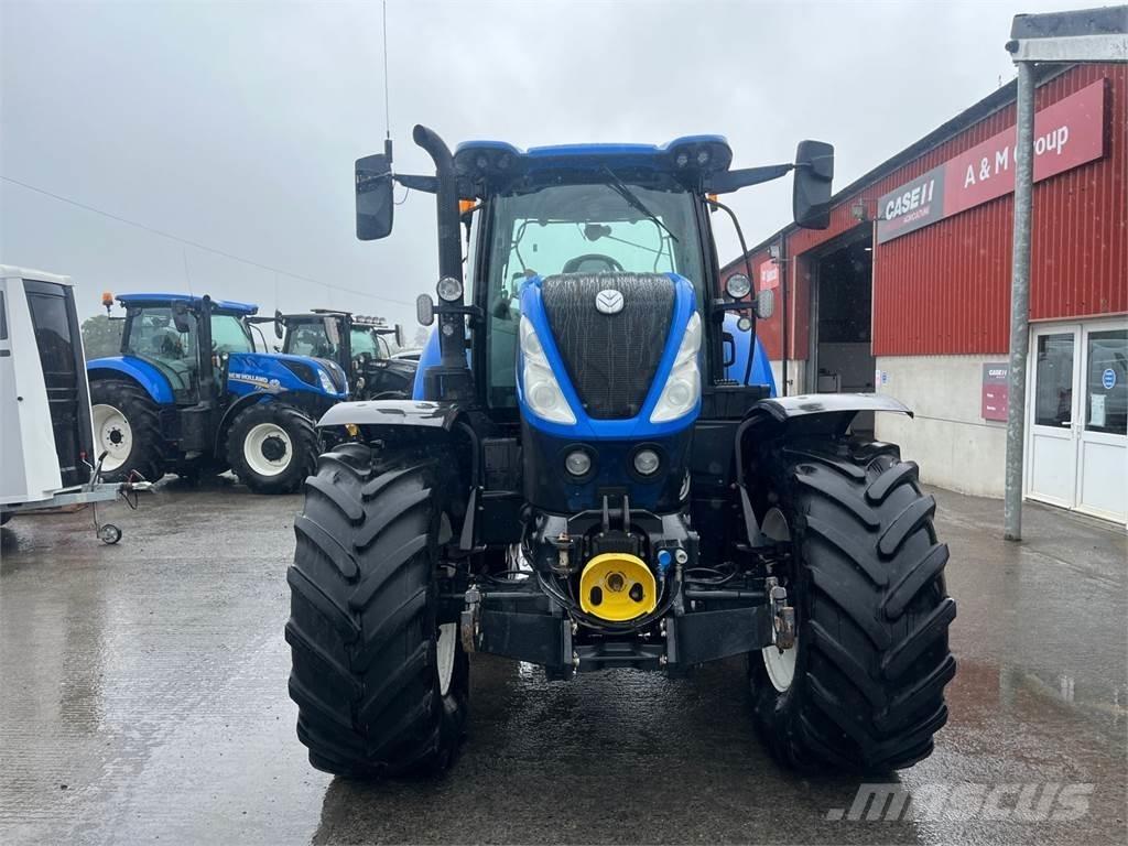 New Holland T7.210 Traktorit