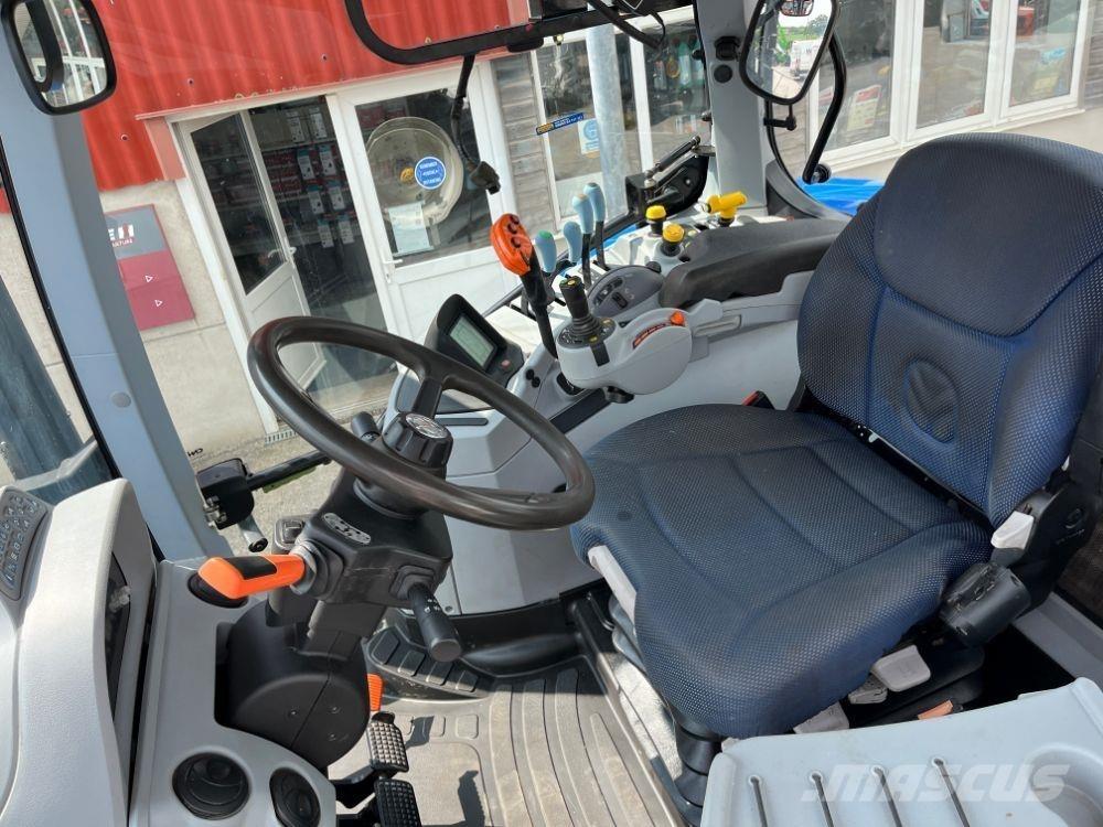 New Holland T7.210 Traktorit