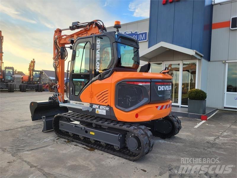 Develon DX85R-7 Midikaivukoneet 7t - 12t