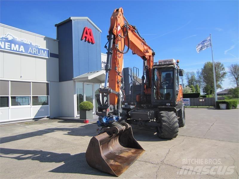 Doosan DX140W-3 Pyöräkaivukoneet