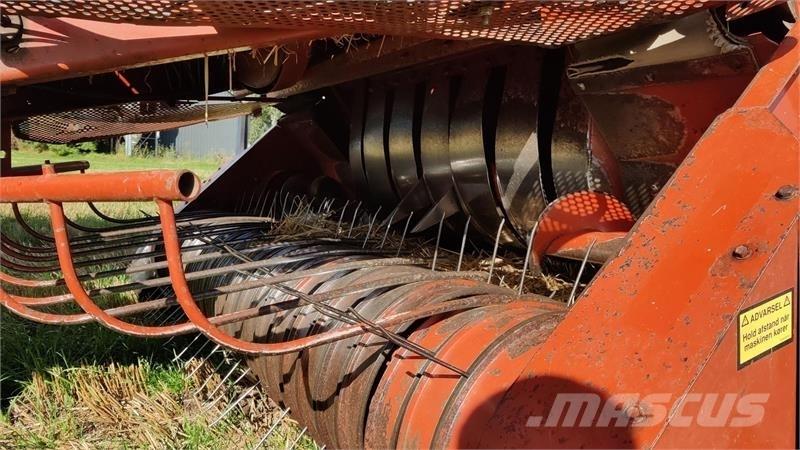 Hesston 4900 Kanttipaalaimet