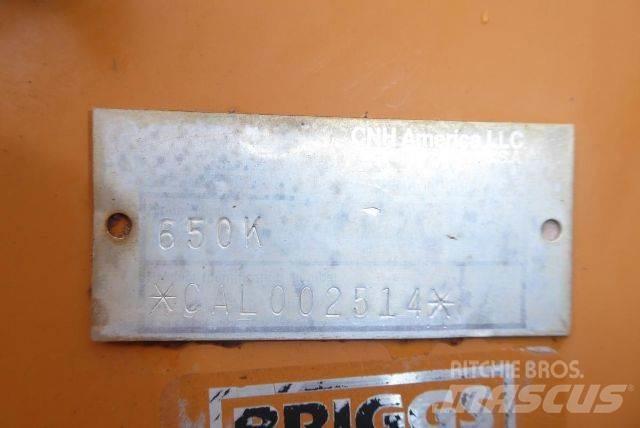 CASE 650K Telaketjupuskutraktorit