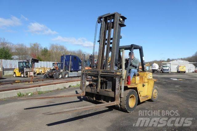 CAT V150 Muut haarukkatrukit