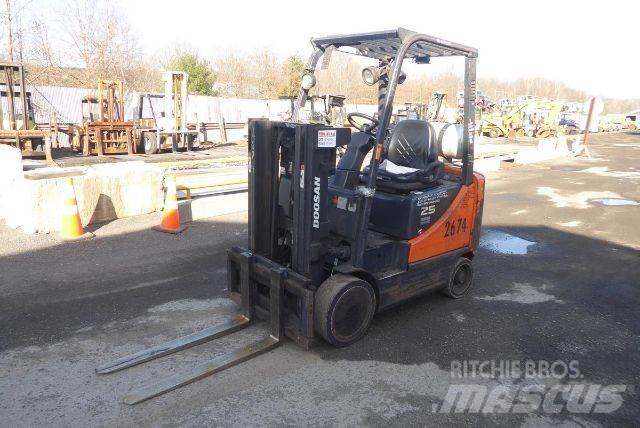 Doosan GC25E-5 Muut haarukkatrukit