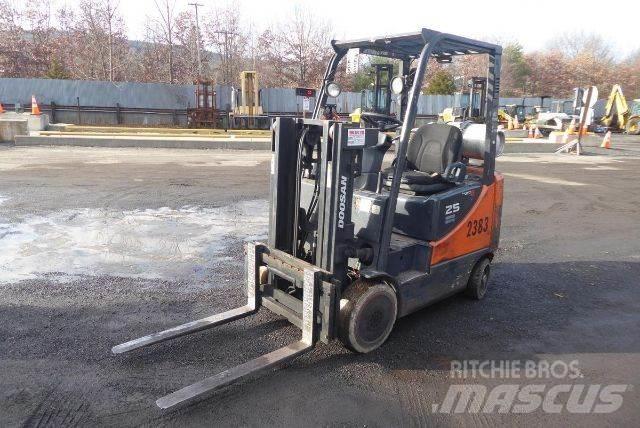 Doosan GC25P-5 Muut haarukkatrukit