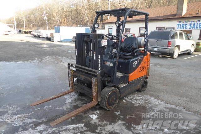 Doosan GC25P-5 Muut haarukkatrukit