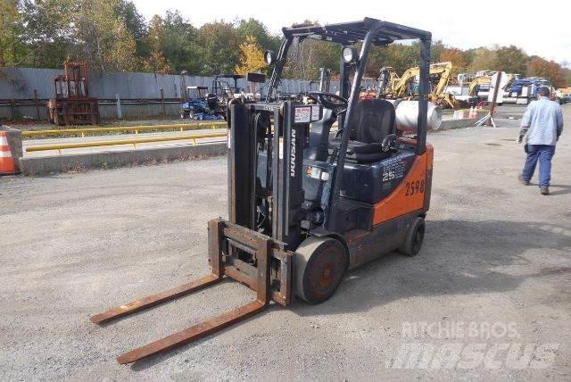 Doosan GC25P-5 Muut haarukkatrukit