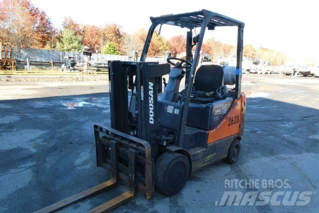 Doosan GC25P-5 Muut haarukkatrukit