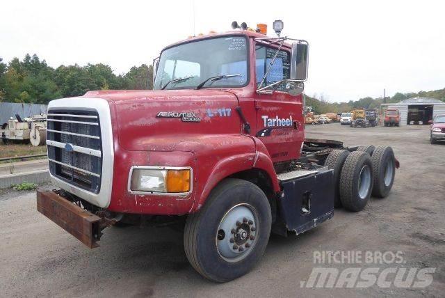 Ford L9000 Kuorma-autoalustat