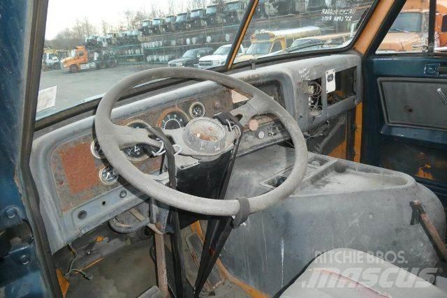 GMC TJ9C042 Kuorma-autoalustat