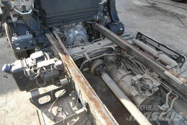 Isuzu NPR HD Kuorma-autoalustat