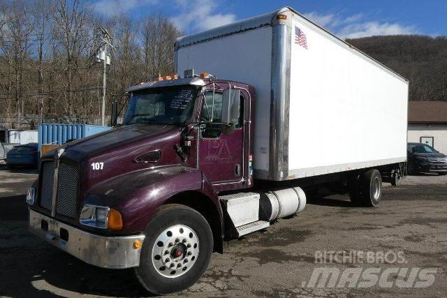 Kenworth T300 Umpikorikuorma-autot